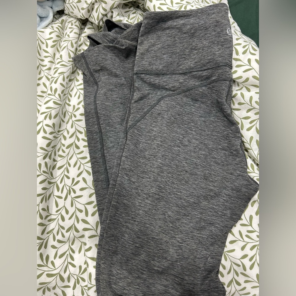 EUC l Lululemon 🍋l Gray groove pant